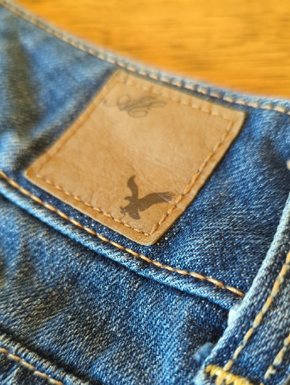 Y2K American Eagle Outfitters Distressed Rolled-Hem Denim Shorts - Blue - Picture 5 of 8